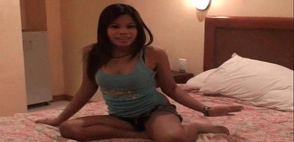  Filipina Nympho Fingers Her Holes And Sucks Dick